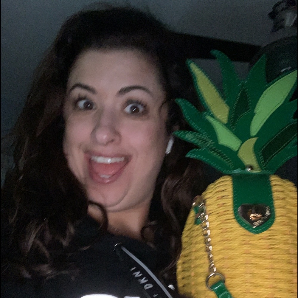 Meet your Posher, Jennifer